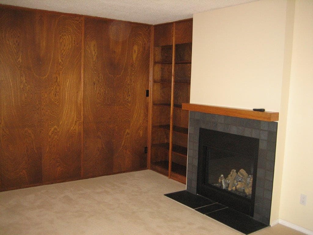 PREMIUM 3-Bedroom Townhome ~ Absolutely Loaded with Extras!